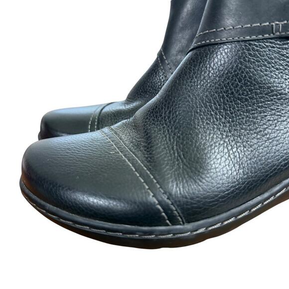 Clarks Textured Black Leather Booties - Picture 8 of 16